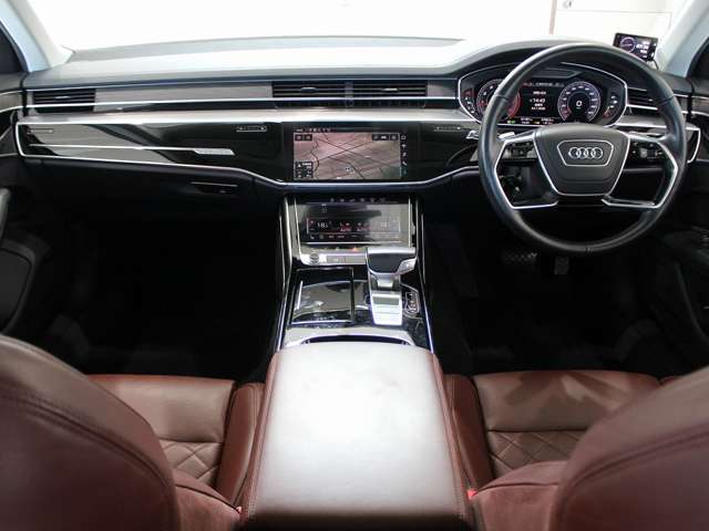 アウディ Ａ８ ５５ ＴＦＳＩ クワトロ ４ＷＤ H30年 (四国) 99