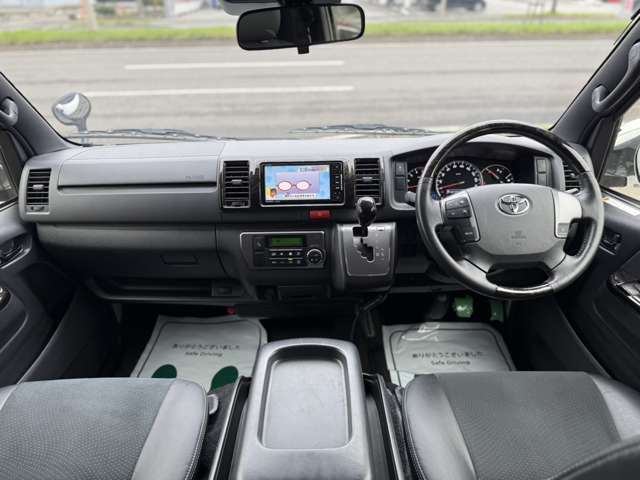 トヨタ ハイエースバン ２．８ スーパーＧＬ ダークプライムＩＩ ロングボディ ディーゼルターボ ４ＷＤ R2年 (北海道) 99