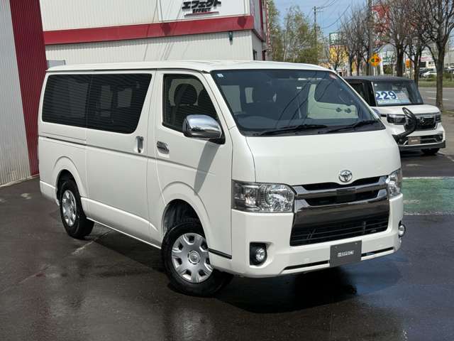 トヨタ ハイエースバン ２．８ スーパーＧＬ ダークプライムＩＩ ロングボディ ディーゼルターボ ４ＷＤ R2年 (北海道) 99