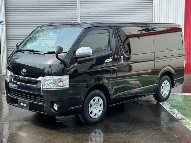 トヨタ ハイエースバン ２．８ スーパーＧＬ ロング ディーゼルターボ ４ＷＤ H29年 (北海道) 99