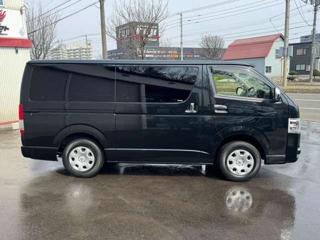 トヨタ ハイエースバン ２．８ スーパーＧＬ ロング ディーゼルターボ ４ＷＤ H29年 (北海道) 99