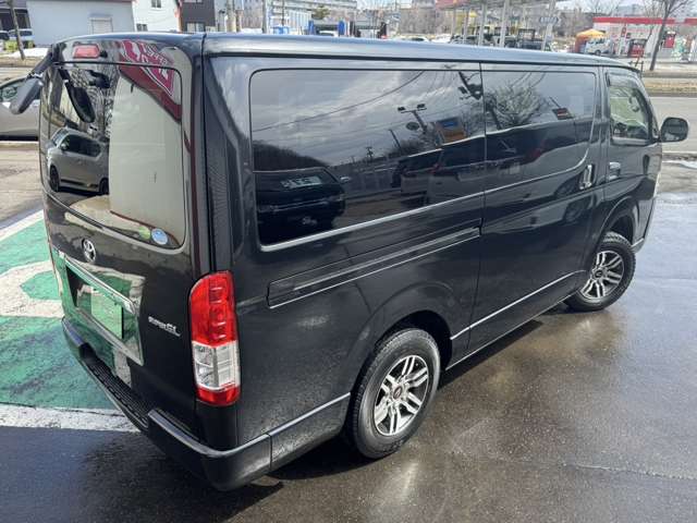 トヨタ ハイエースバン ２．８ スーパーＧＬ ロング ディーゼルターボ ４ＷＤ R2年 (北海道) 99