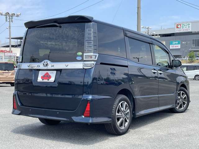 トヨタ ヴォクシー ２．０ ＺＳ 煌ＩＩ R1年 (近畿) 99