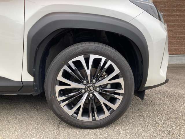 トヨタ ヤリスクロス　ハイブリッド １．５ ハイブリッド Ｚ Ｅ－ＦＯＵＲ ４ＷＤ R3年 (東海) 99