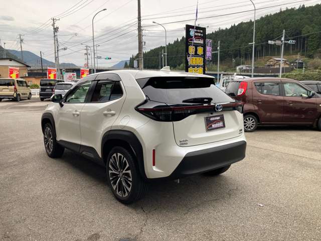 トヨタ ヤリスクロス　ハイブリッド １．５ ハイブリッド Ｚ Ｅ－ＦＯＵＲ ４ＷＤ R3年 (東海) 99