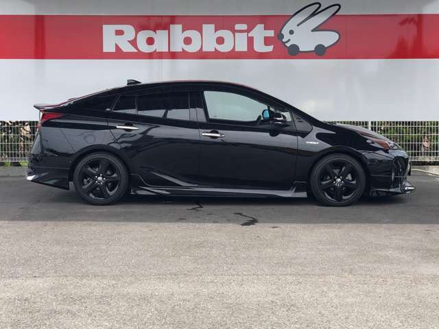 トヨタ プリウス １．８ Ａ ツーリングセレクション R1年 (近畿) 99