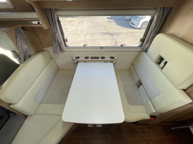 トヨタ カムロード ナッツＲＶ R6年 (関東) 99
