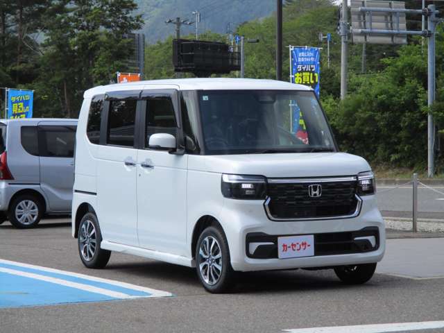 ホンダ Ｎ　ＢＯＸ カスタム ６６０ ４ＷＤ R8年 (東北) 99