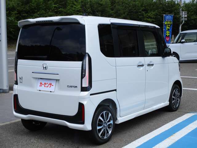 ホンダ Ｎ　ＢＯＸ カスタム ６６０ ４ＷＤ R8年 (東北) 99