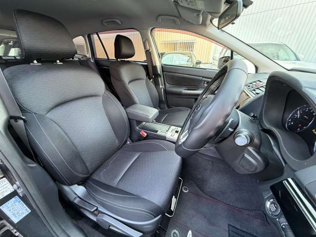 スバル レヴォーグ １．６ ＧＴ アイサイト ４ＷＤ H28年 (近畿) 99