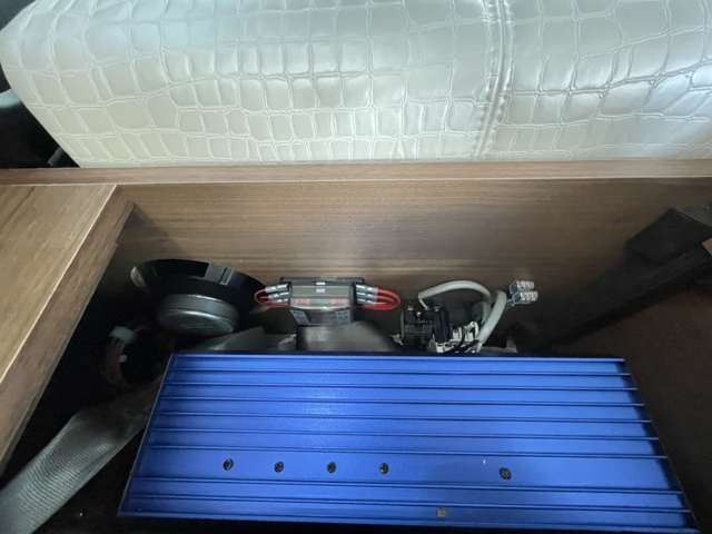 トヨタ ハイエースバン ケイワークス R4年 (関東) 99
