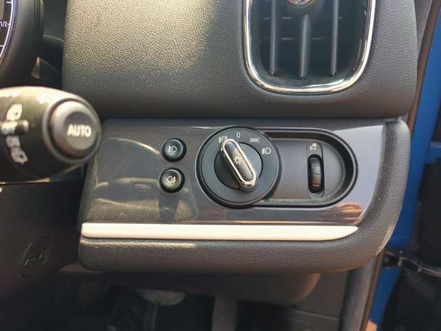 ミニ ミニクロスオーバー クーパー ＳＤ オール４ ４ＷＤ H30年 (関東) 99