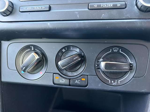 フォルクスワーゲン ポロ ＴＳＩ　コンフォートライン　ブルーモーションテクノロジー H26年 () 99