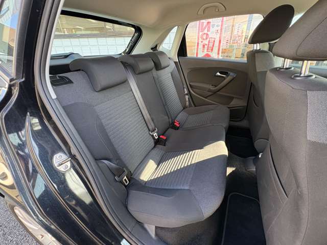 フォルクスワーゲン ポロ ＴＳＩ　コンフォートライン　ブルーモーションテクノロジー H26年 () 99