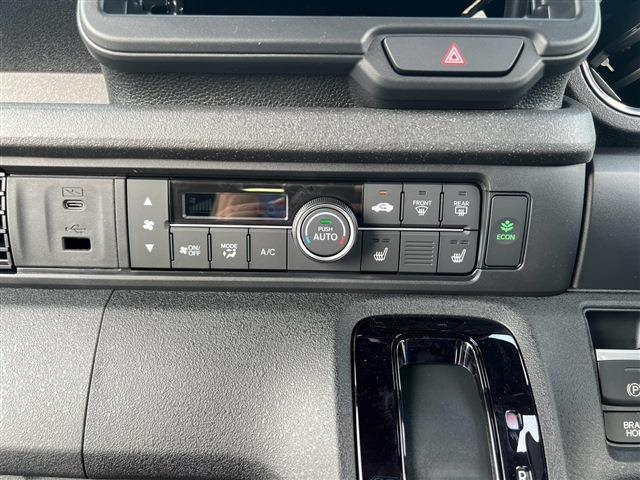 ホンダ Ｎ　ＢＯＸ カスタム ６６０ ターボ R8年 (九州・沖縄) 99