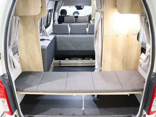 トヨタ ハイエースバン キャンピング R5年 (北海道) 99