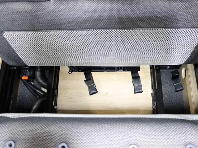 トヨタ ハイエースバン キャンピング R5年 (北海道) 99