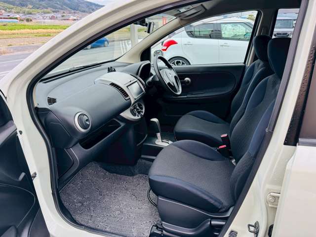 日産 ノート １．５ １５Ｘ H21年 (近畿) 99