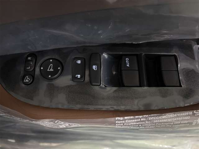 ホンダ ＷＲ−Ｖ １．５ Ｚ プラス R7年 (近畿) 99