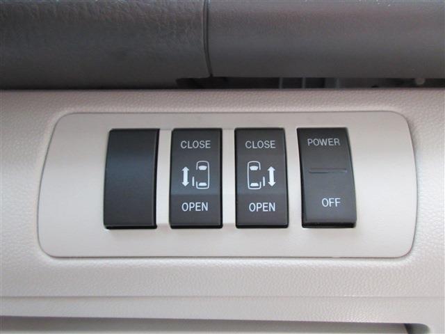マツダ ＭＰＶ ２．３ ２３Ｓ H20年 (関東) 99