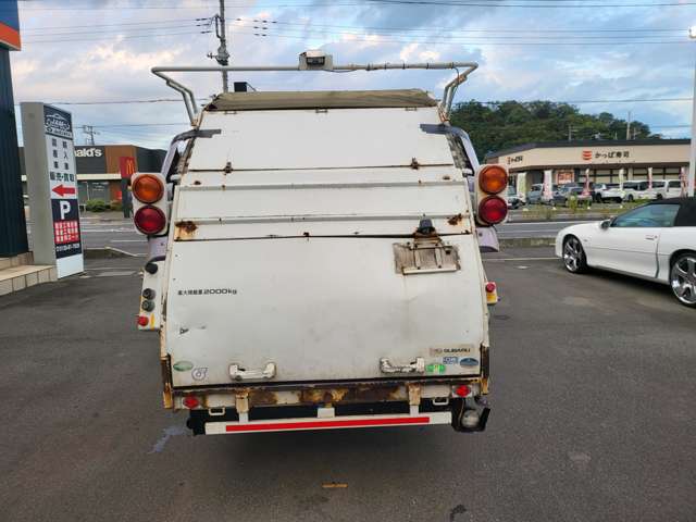 いすゞ エルフ パッカー車 H19年 (関東) 99