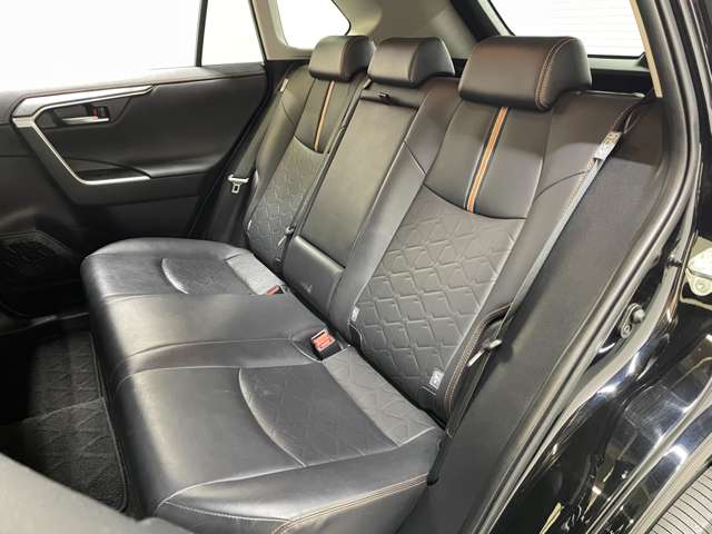 トヨタ ＲＡＶ４ ２．０ アドベンチャー ４ＷＤ R1年 (近畿) 99
