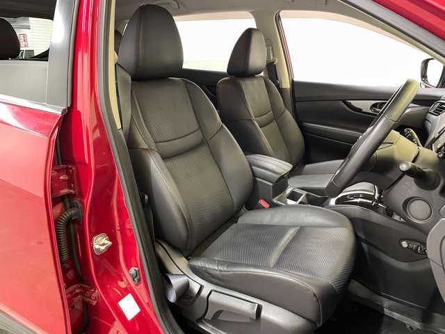 日産 エクストレイル ２．０ ２０Ｘ ３列車 R1年 (近畿) 99