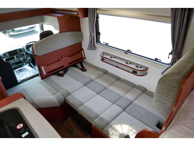 トヨタ カムロード 新車ＮＯＶＡ R8年 (四国) 99