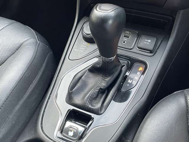 ジープ チェロキー リミテッド ４ＷＤ R1年 (関東) 99