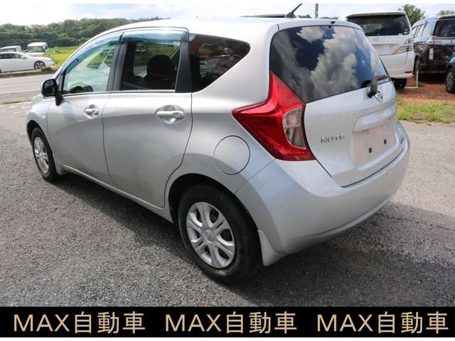 日産 ノート １．２ Ｘ H25年 (関東) 99