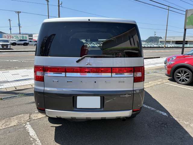 三菱 デリカ　Ｄ：５ ２．４ シャモニー ４ＷＤ H21年 (甲信越・北陸) 99