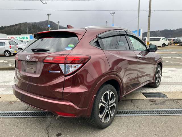 ホンダ ヴェゼル １．５ ハイブリッド Ｚ H27年 (甲信越・北陸) 99