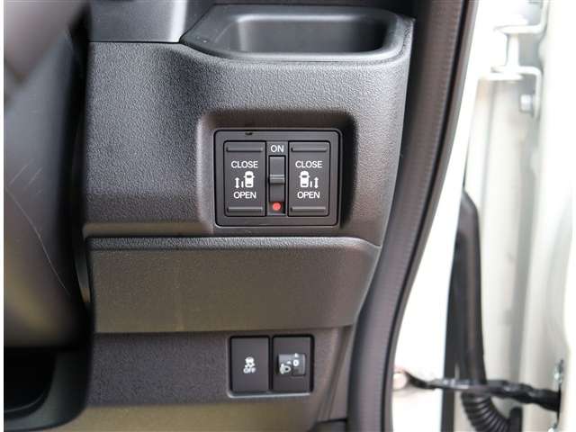 ホンダ Ｎ　ＢＯＸ カスタム ６６０ ターボ R6年 (関東) 99