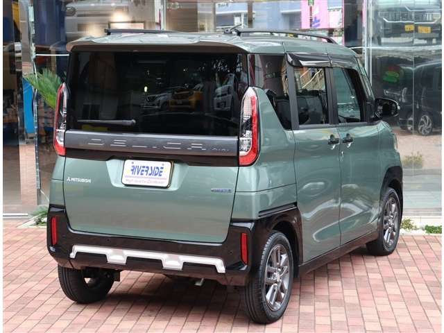 三菱 デリカ　ミニ ６６０ Ｔ プレミアム ４ＷＤ R5年 (関東) 99