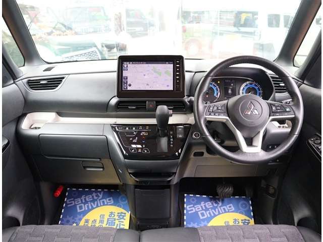 三菱 デリカ　ミニ ６６０ Ｔ プレミアム ４ＷＤ R5年 (関東) 99