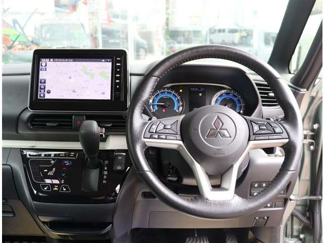 三菱 デリカ　ミニ ６６０ Ｔ プレミアム ４ＷＤ R5年 (関東) 99