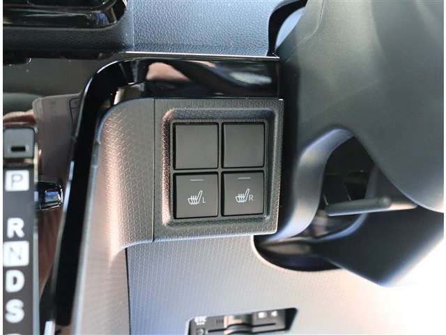 ダイハツ タント ６６０ カスタム ＲＳ リミテッド R7年 (関東) 99
