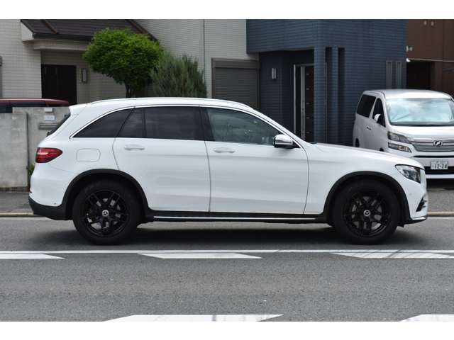 メルセデスベンツ ＧＬＣクラス ２２０ Ｄ ４マチック スポーツ （本革仕様） ディーゼルターボ ４ＷＤ H29年 (近畿) 99