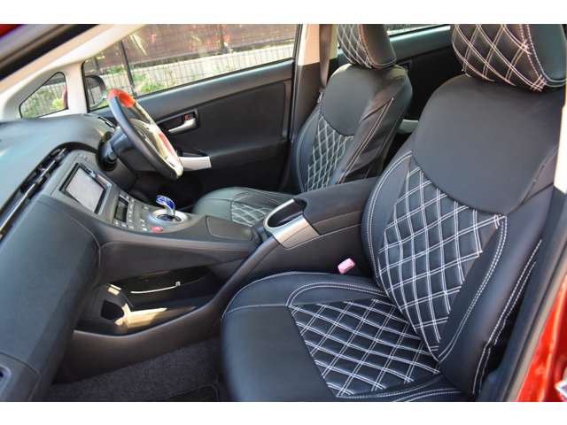 トヨタ プリウス １．８ Ｓ H25年 (近畿) 99