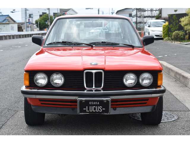 ＢＭＷ ３シリーズ ３１８Ｉ 左ハンドル Ｅ２１ S57年 (近畿) 99