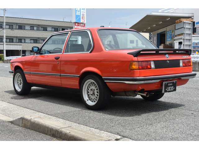 ＢＭＷ ３シリーズ ３１８Ｉ 左ハンドル Ｅ２１ S57年 (近畿) 99