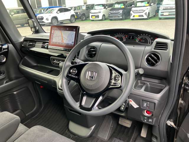ホンダ Ｎ　ＢＯＸ カスタム ６６０ Ｌ R5年 (関東) 99