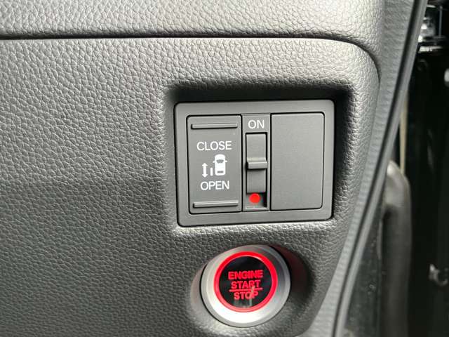 ホンダ Ｎ　ＢＯＸ カスタム ６６０ Ｌ R5年 (関東) 99