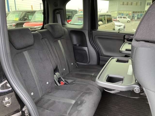 ホンダ Ｎ　ＢＯＸ カスタム ６６０ Ｌ R5年 (関東) 99