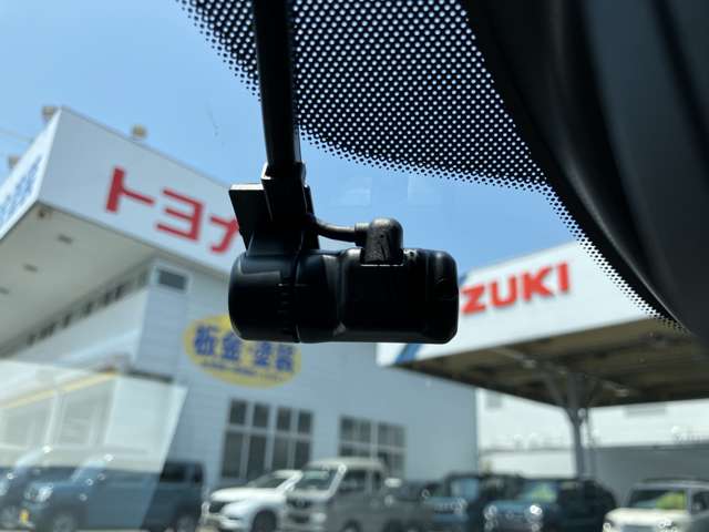 マツダ ＭＡＺＤＡ３　ファストバック ２．０ ２０Ｓ ツーリング R7年 (関東) 99