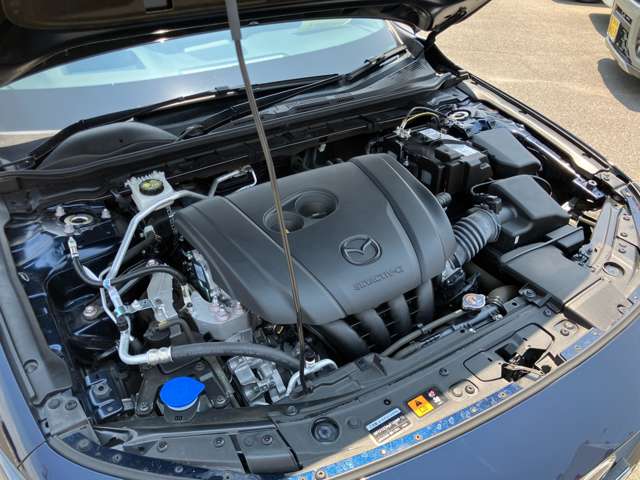 マツダ ＭＡＺＤＡ３　ファストバック ２．０ ２０Ｓ ツーリング R7年 (関東) 99