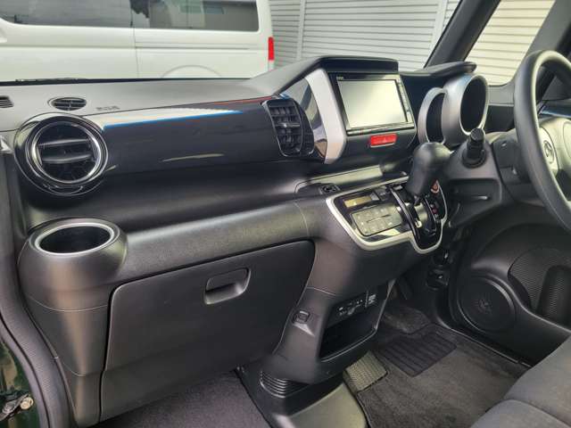 ホンダ Ｎ　ＢＯＸ ６６０ カスタムＧ Ｌパッケージ H27年 (関東) 99