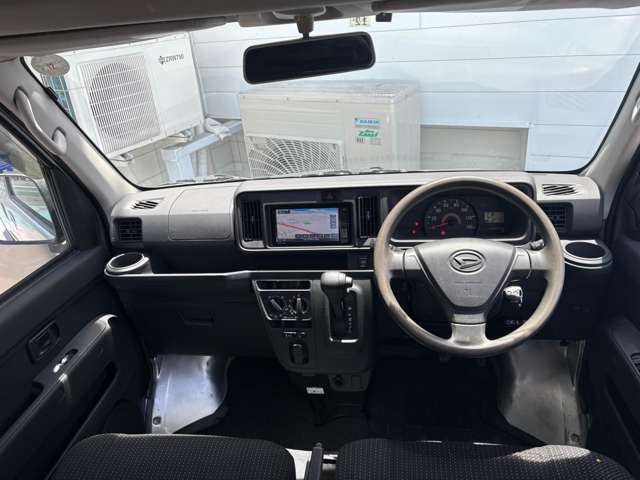 ダイハツ ハイゼットカーゴ ６６０ デラックス ハイルーフ H30年 (近畿) 99