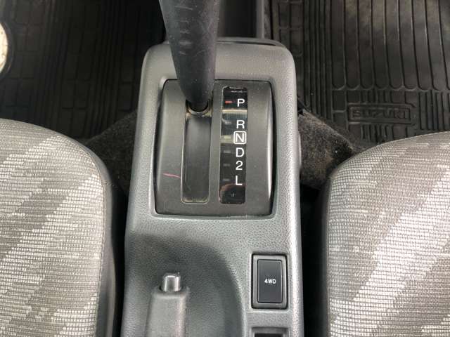 スズキ キャリイバン ６６０ ＫＵ エアコン・パワステ ３方開 ４ＷＤ H19年 (近畿) 99