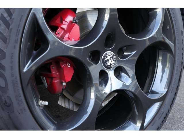 アルファロメオ ステルヴィオ ２．２ ターボ ディーゼル Ｑ４ ヴェローチェ ４ＷＤ R5年 (東海) 99